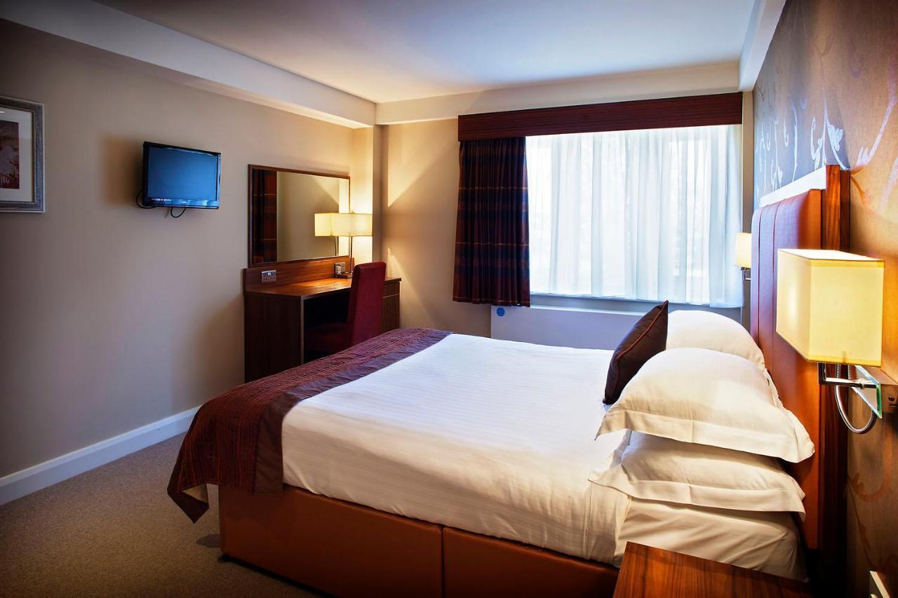 315 Bar & Restaurant Hotel Huddersfield Ngoại thất bức ảnh